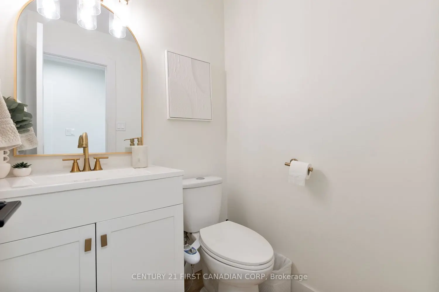 Additional image 2 of 35 Waterman Avenue 60