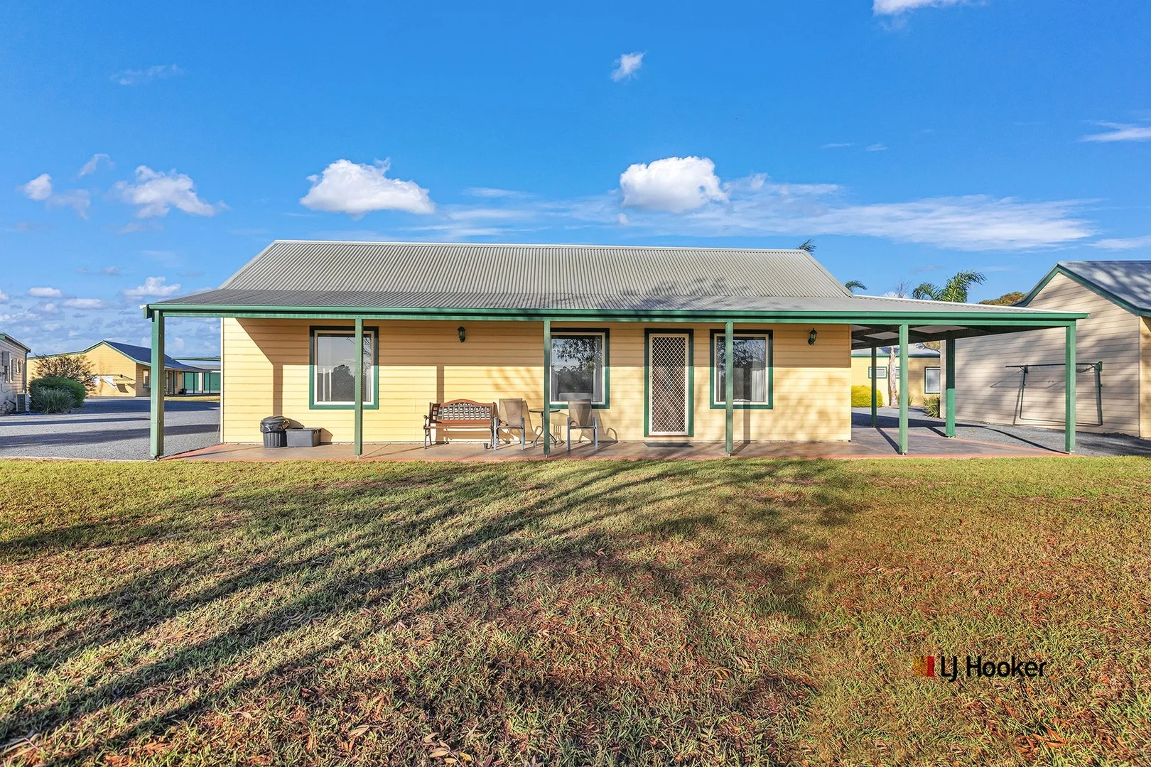 28/162 Perricoota Road, Moama NSW 2731