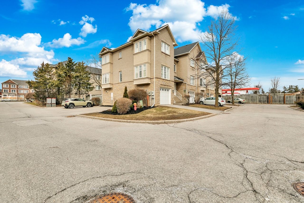 Additional image 2 of 7-10719 Bathurst Street, Richmond Hill, ON, L4C 0N3