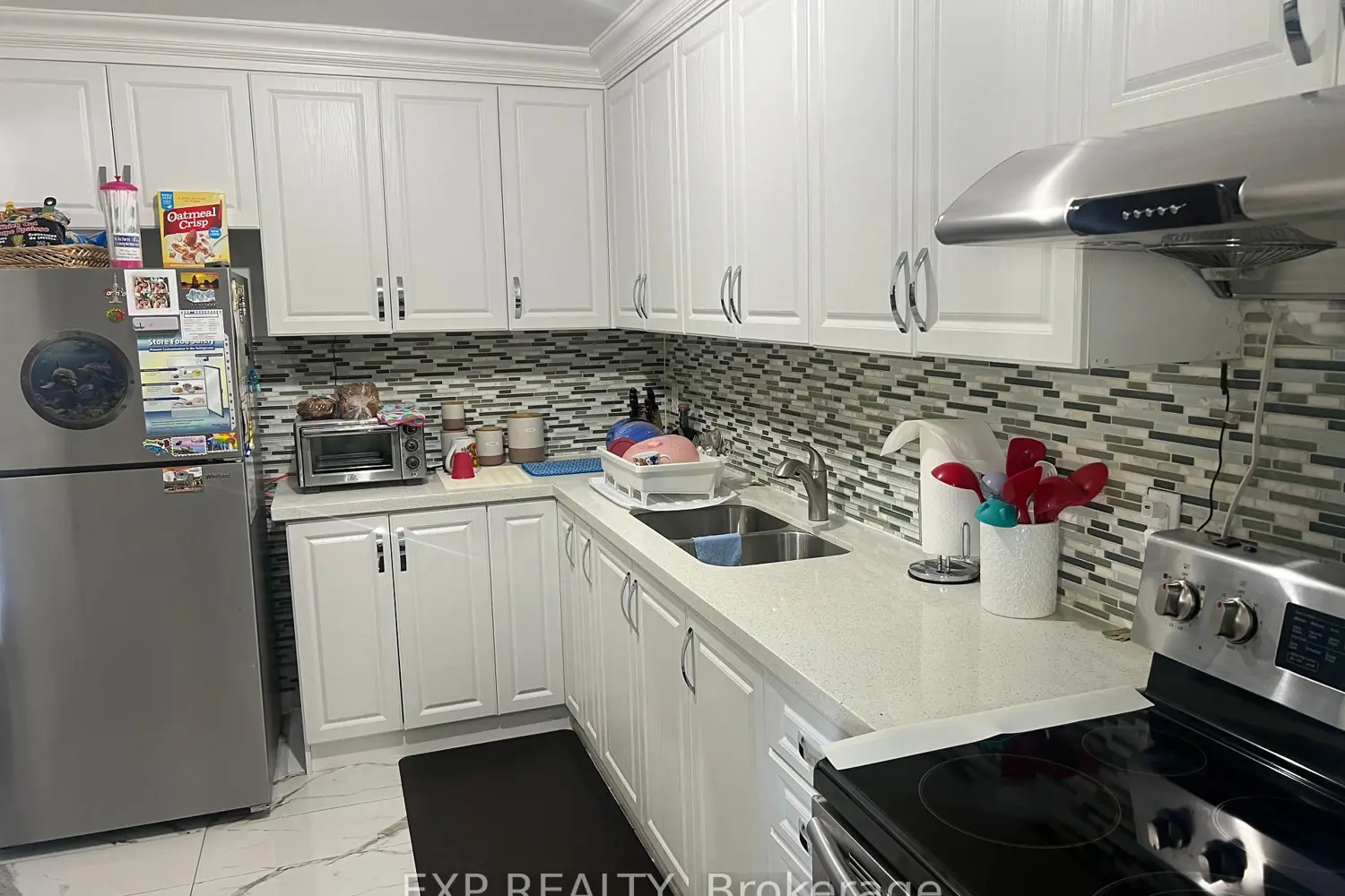 Additional image 2 of 1660 Bloor Street 208