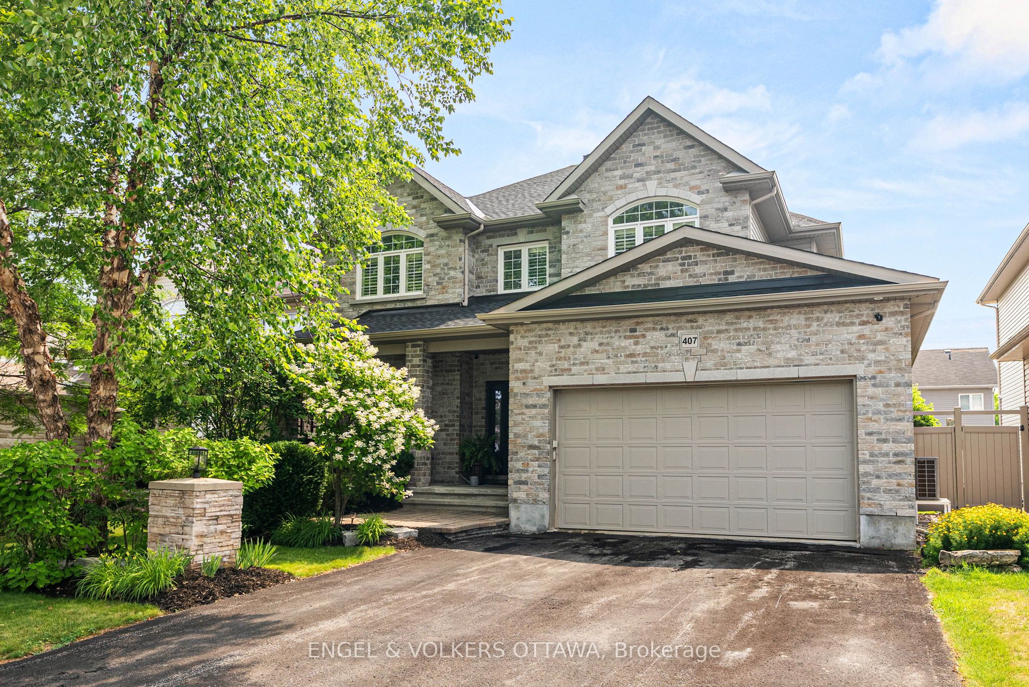 Additional image 2 of 407 Landswood Way, Ottawa, ON, K2S 0A3