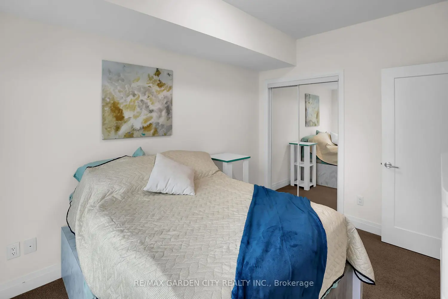 Additional image 14 of 16 Concord Place 431