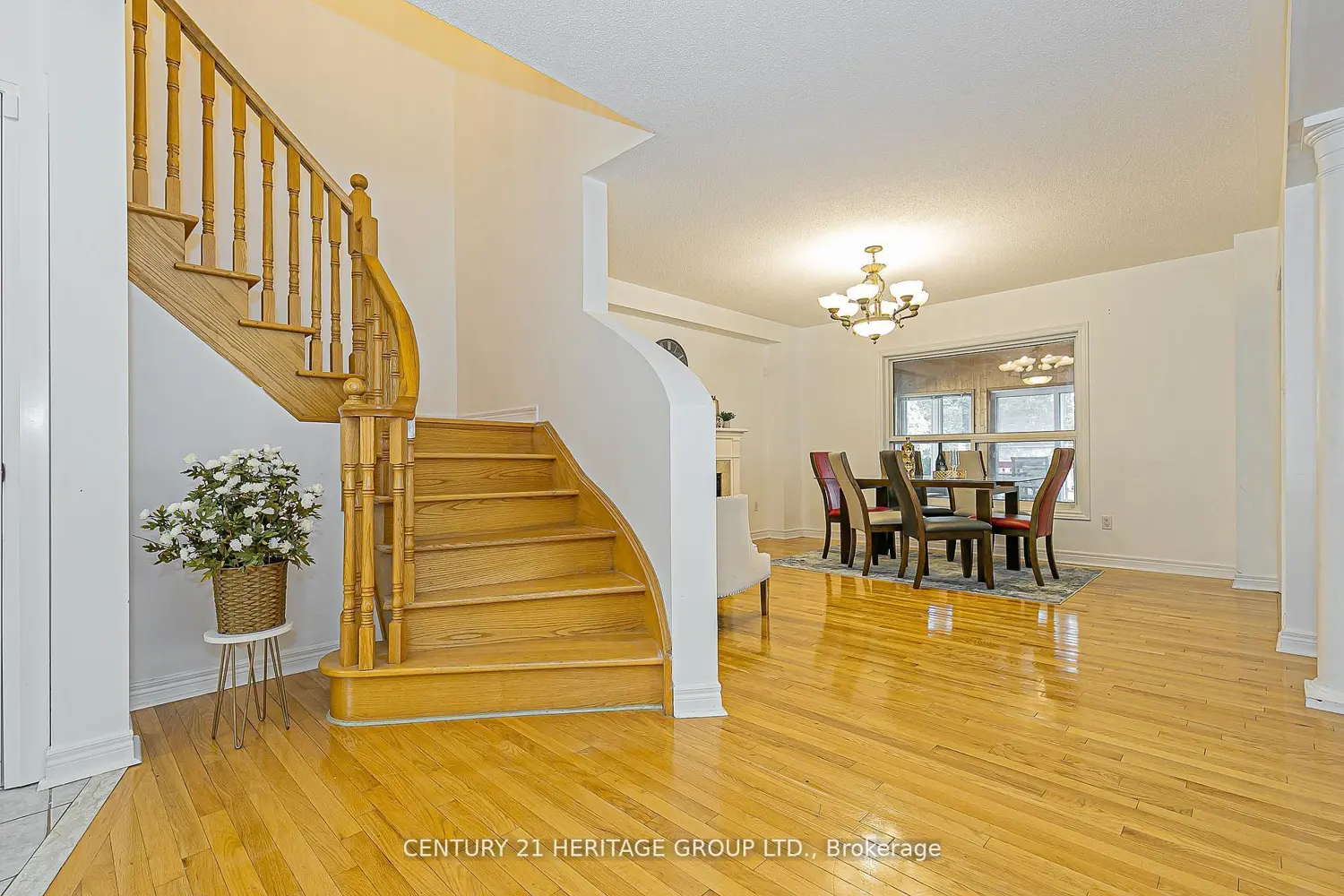 29 Eminence Road photo 3