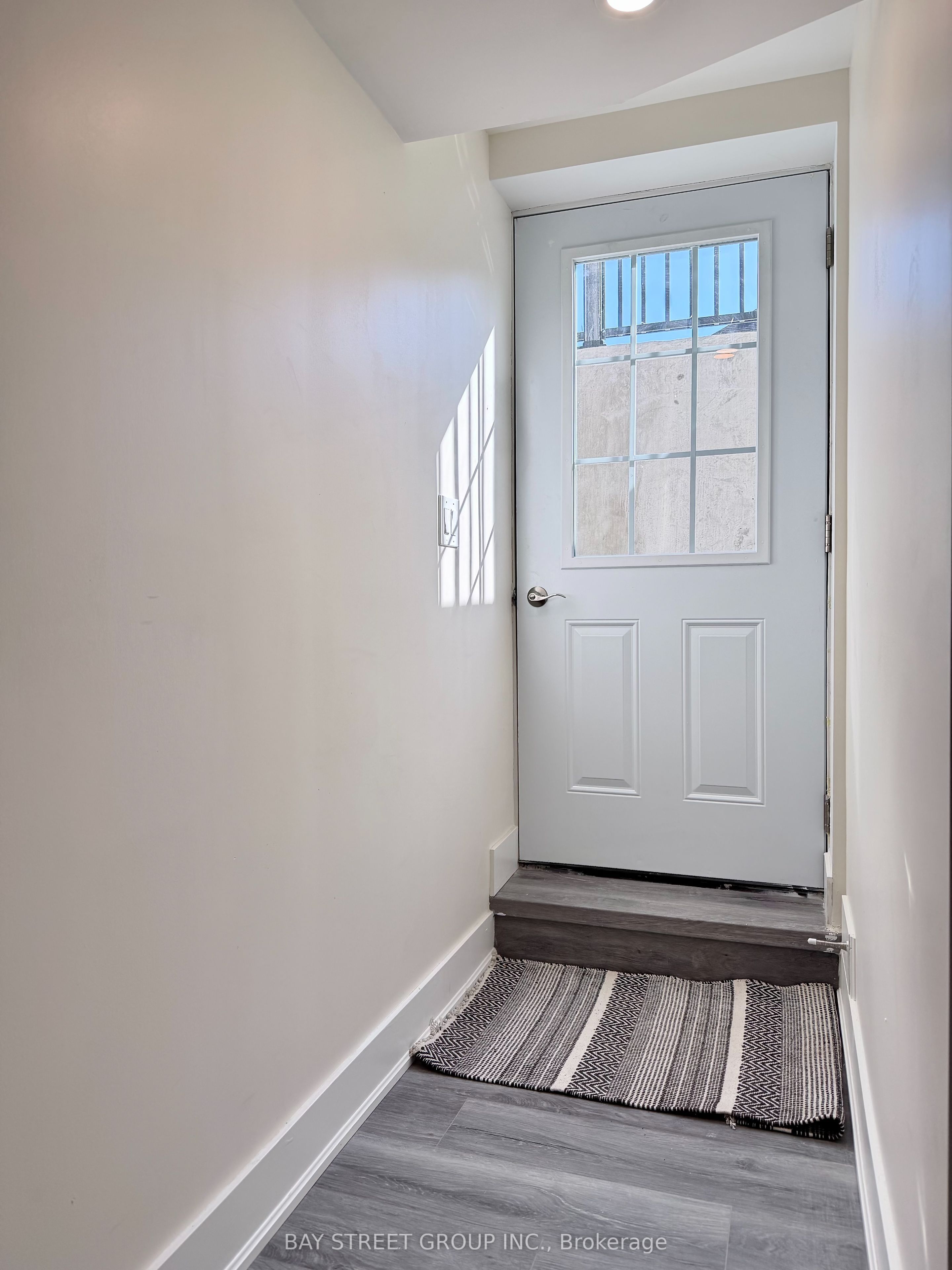 Additional image 2 of Lower-1 Kenneth Ross Bend, East Gwillimbury, ON, L9N 0T7