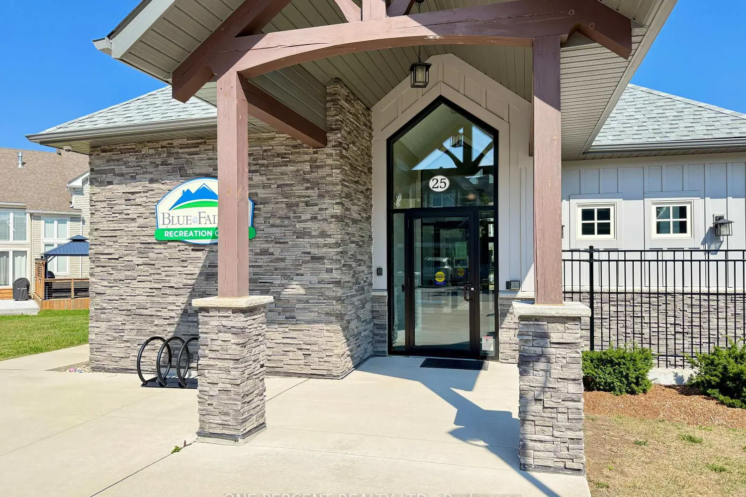 Additional image 16 of 21 Lett Avenue