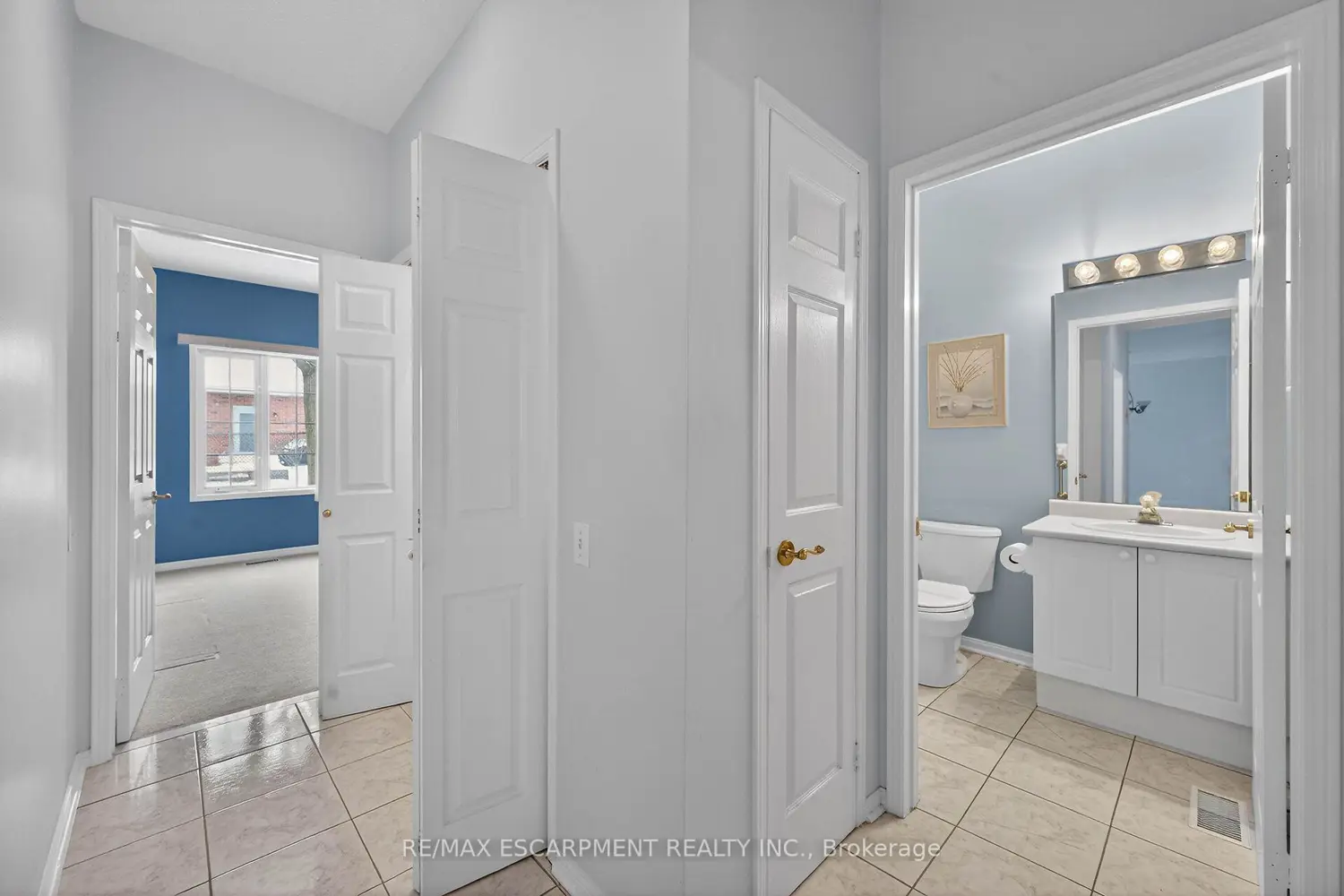 Additional image 13 of 156 Silverbirch Boulevard