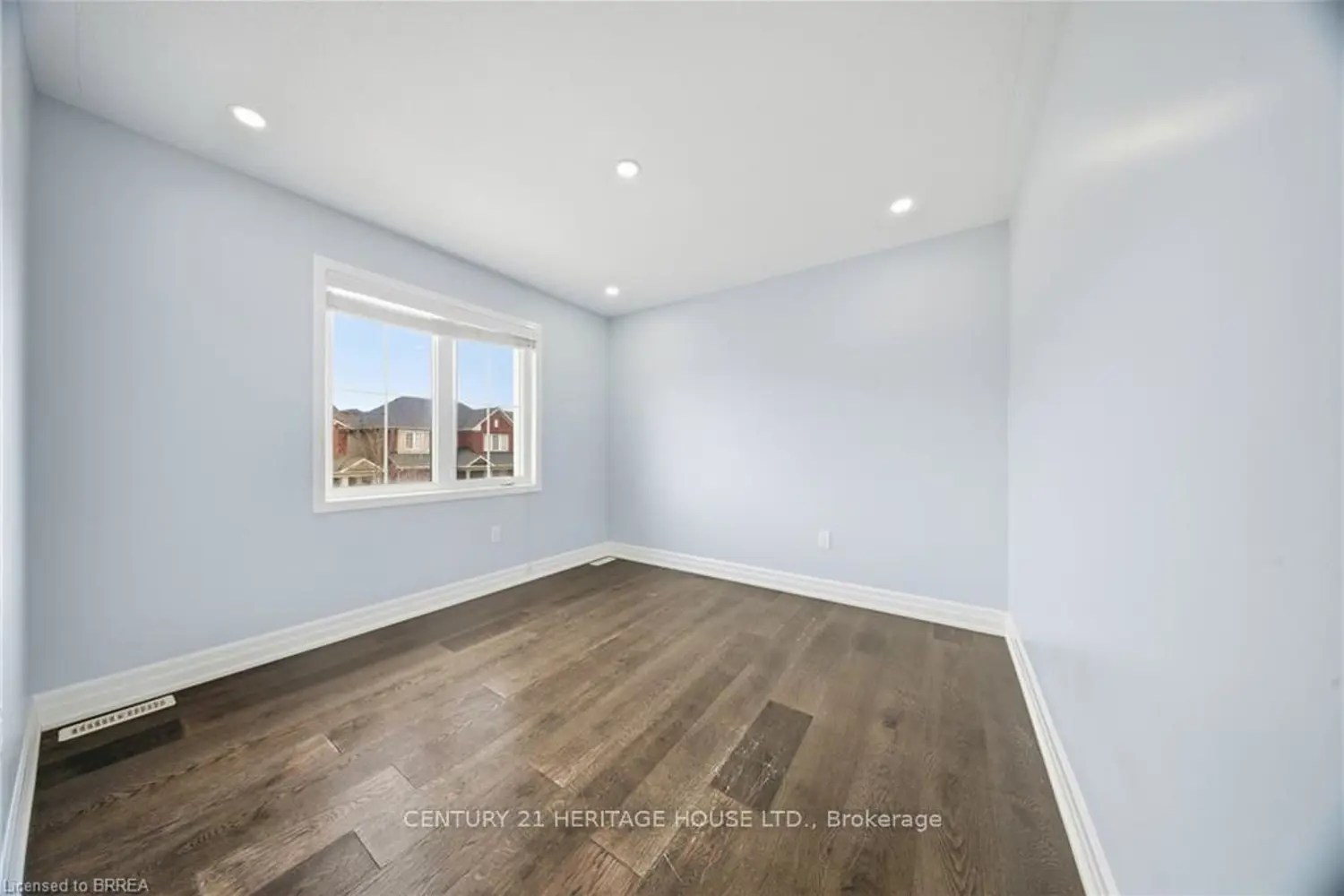 Additional image 12 of 297 Gleave Terrace