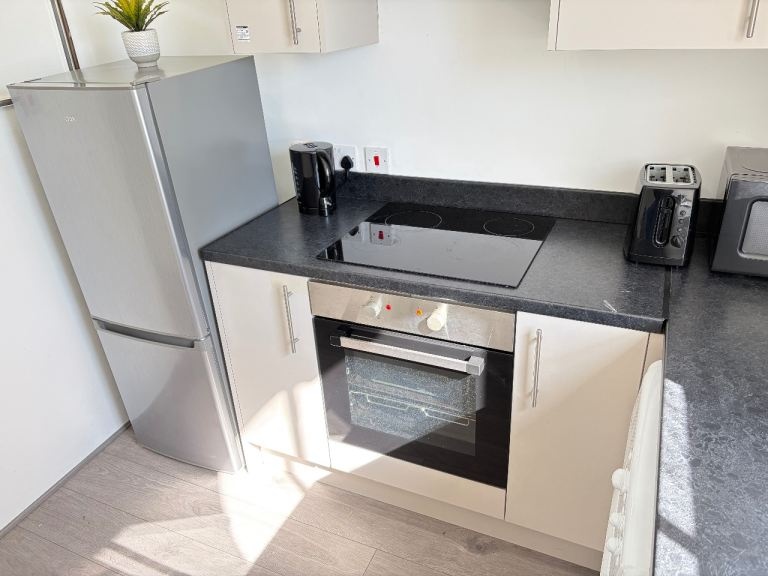 Additional image 4 of 2 Bed Flat, Very Near Leinster Square Area, W2, N1 7GU