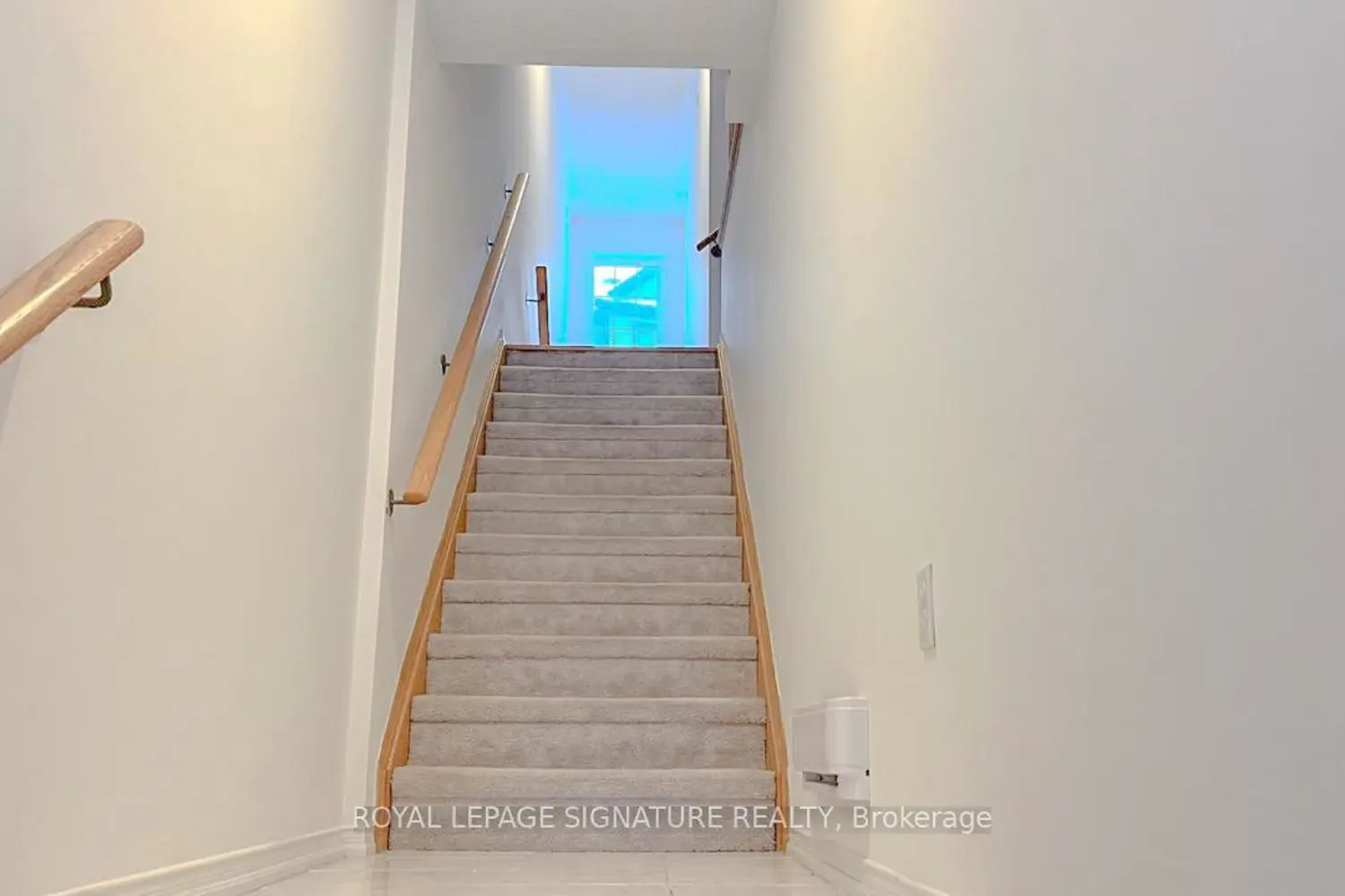 Additional image 2 of 2650 Deputy Minister Path