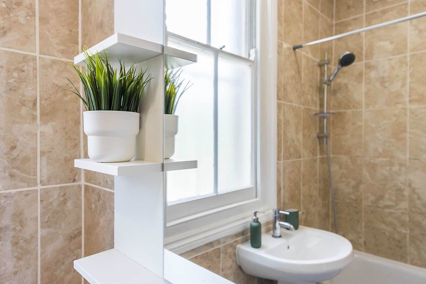 Additional image 7 of Room in a Shared Flat, Brick Lane, E1, N1 7GU