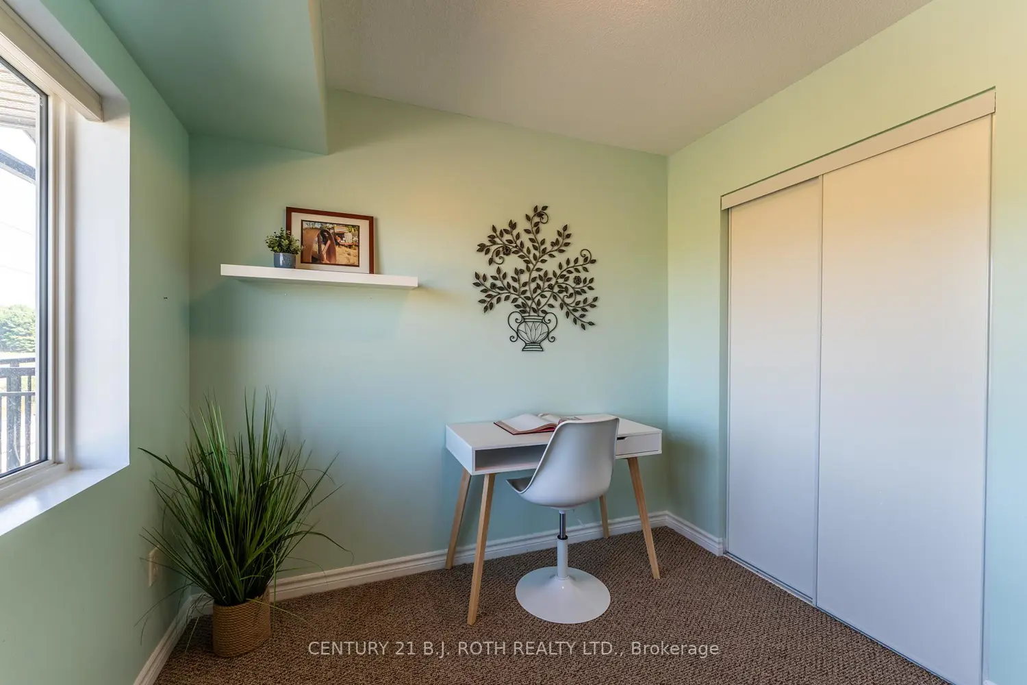 Additional image 8 of 67 Kingsbury Square 403