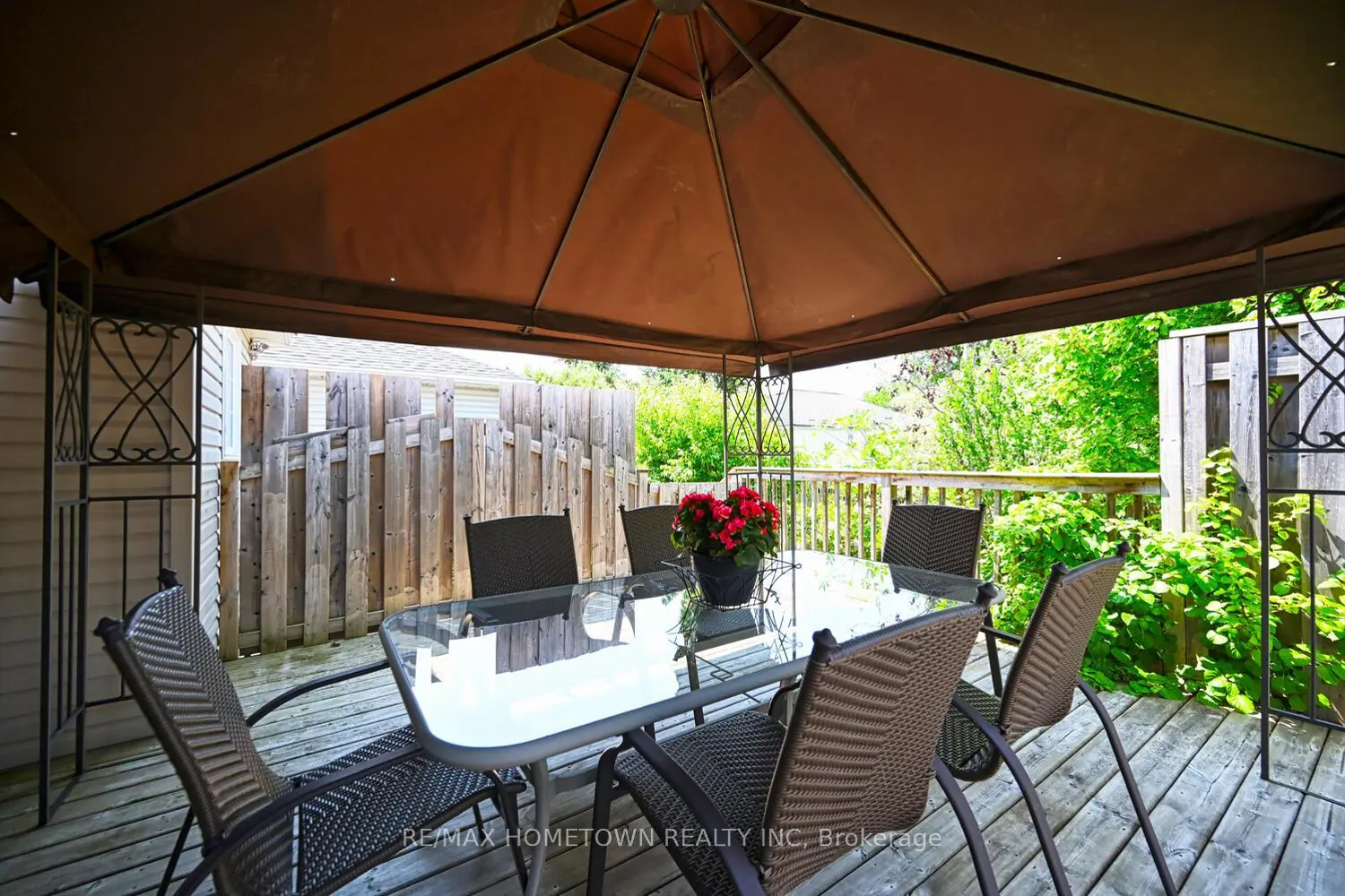 Additional image 19 of 16 Regency Place