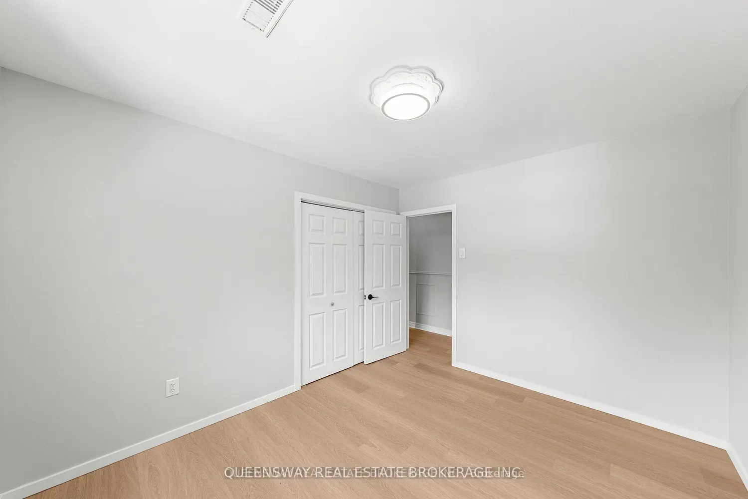 Additional image 10 of 1268 15Th Side Road