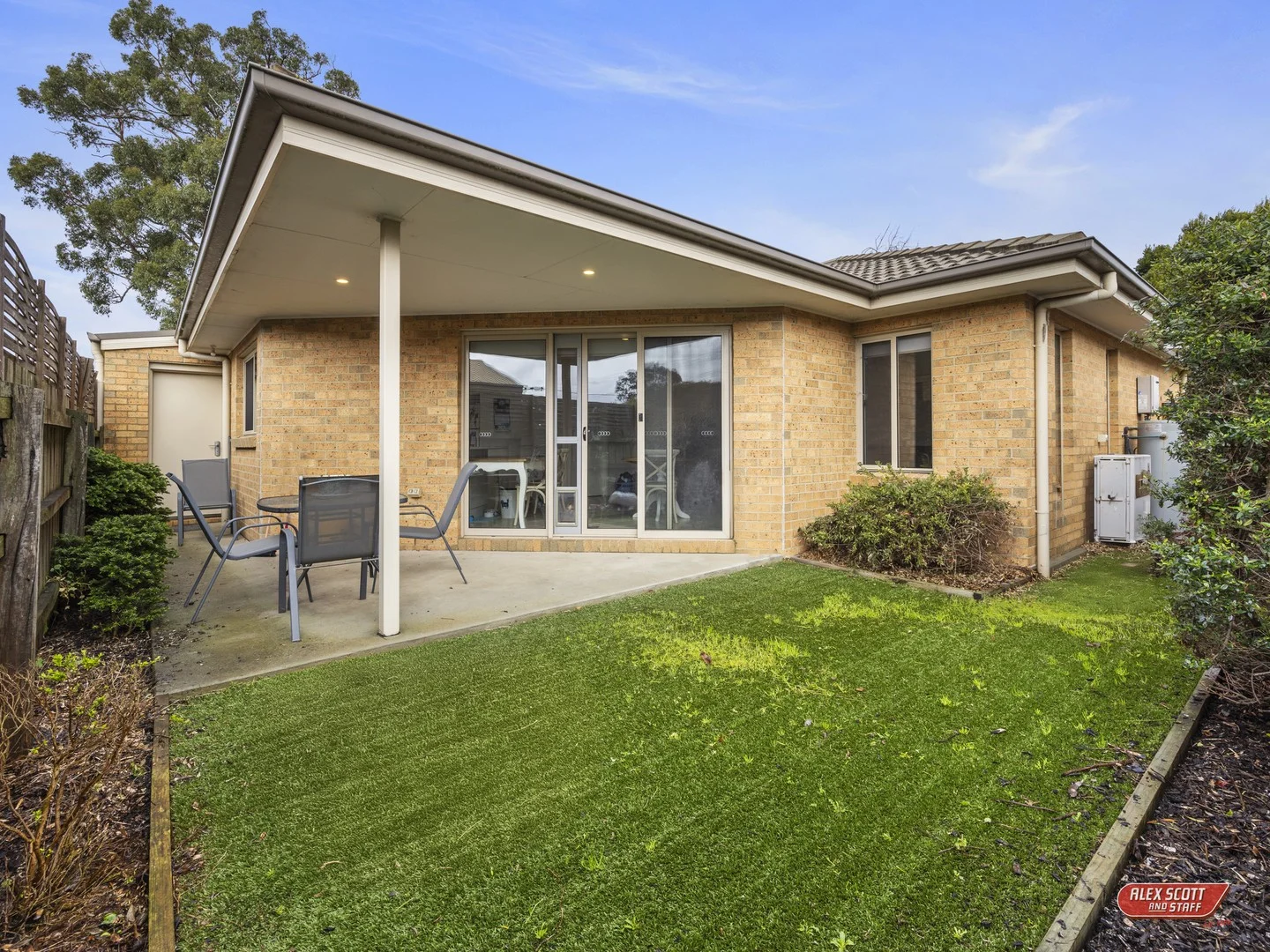2/15 Allison Street, Leongatha VIC 3953
