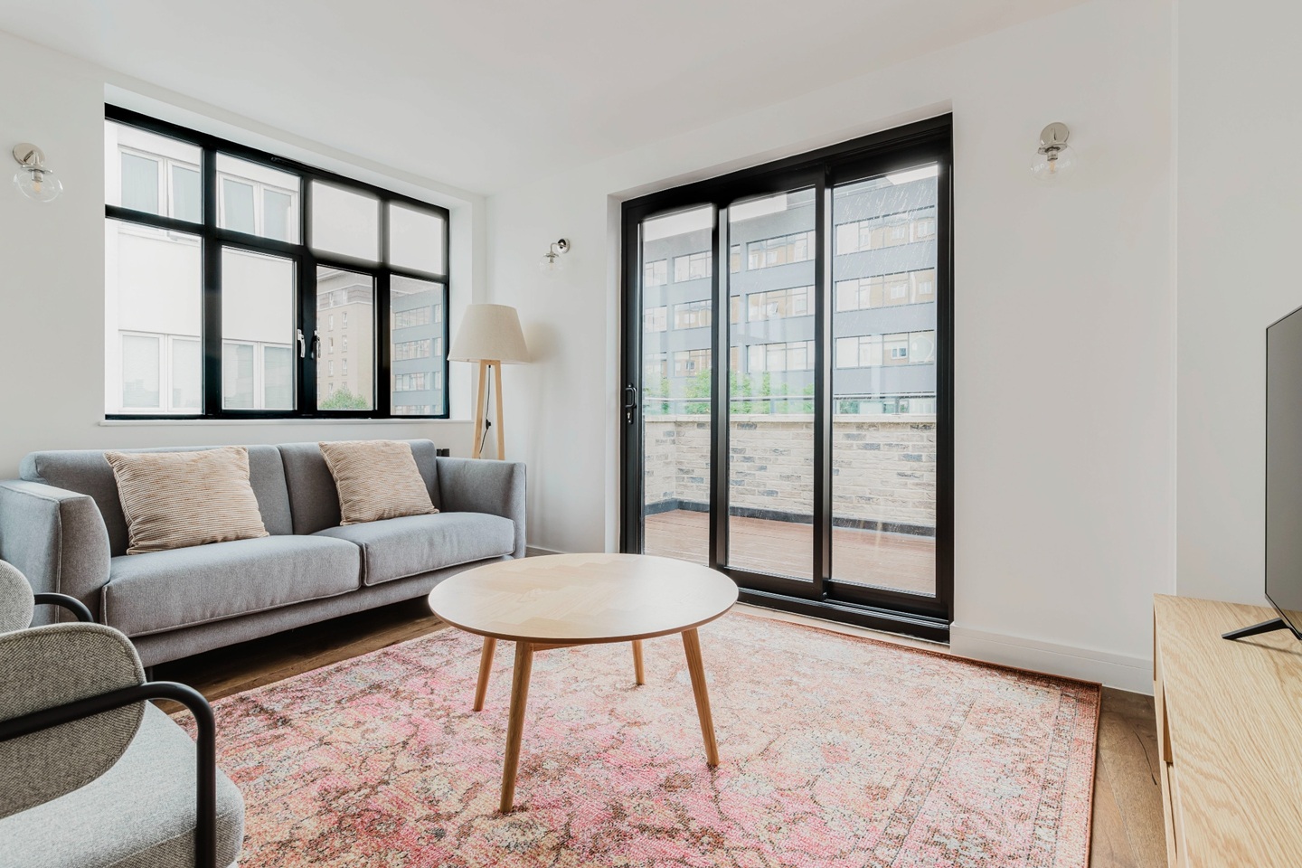 Additional image 2 of 1 Bed Flat, Henriques St, E1, N1 7GU