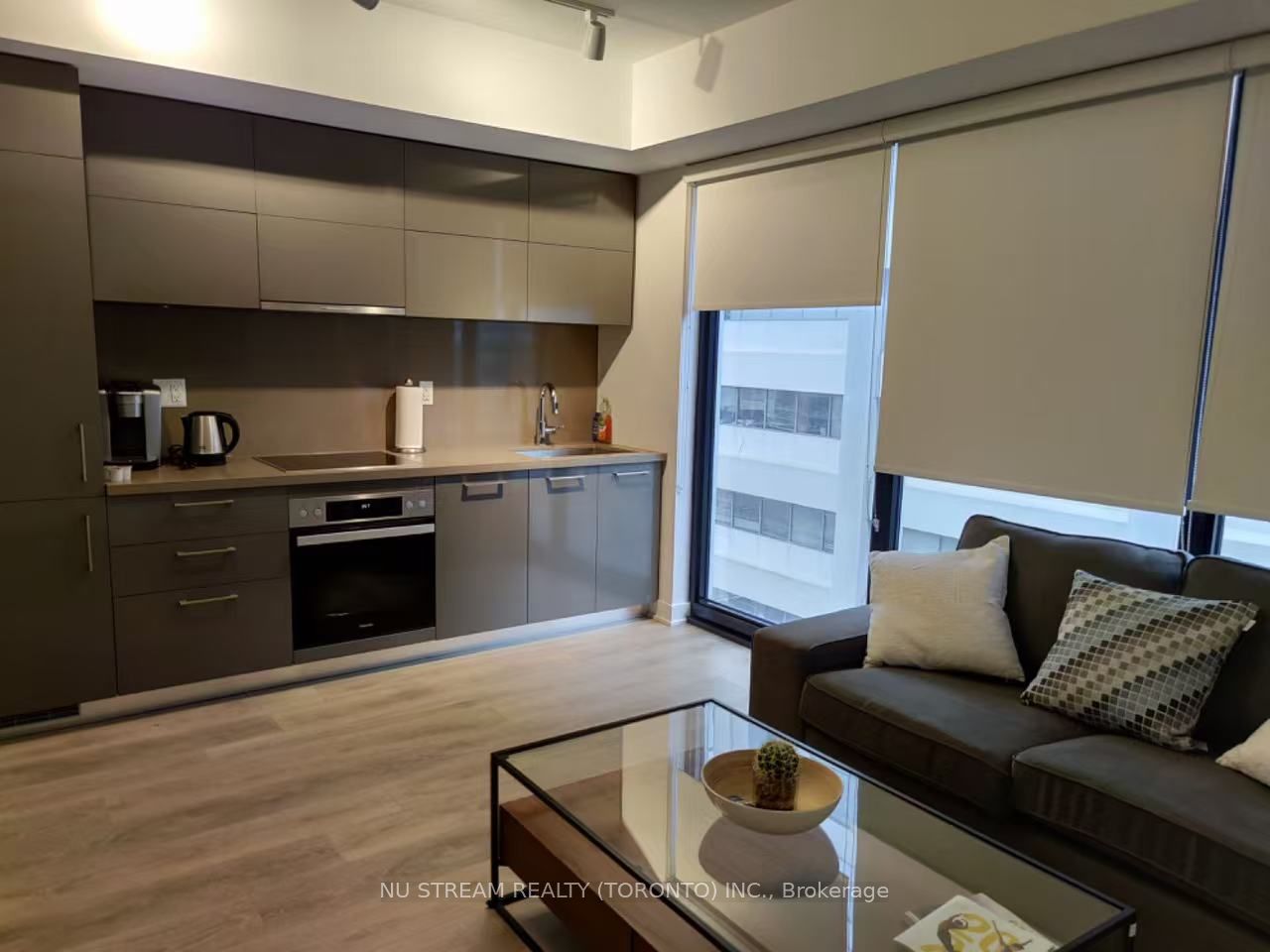 Additional image 6 of 1107-188 Cumberland Street, Toronto, ON, M5R 0B6