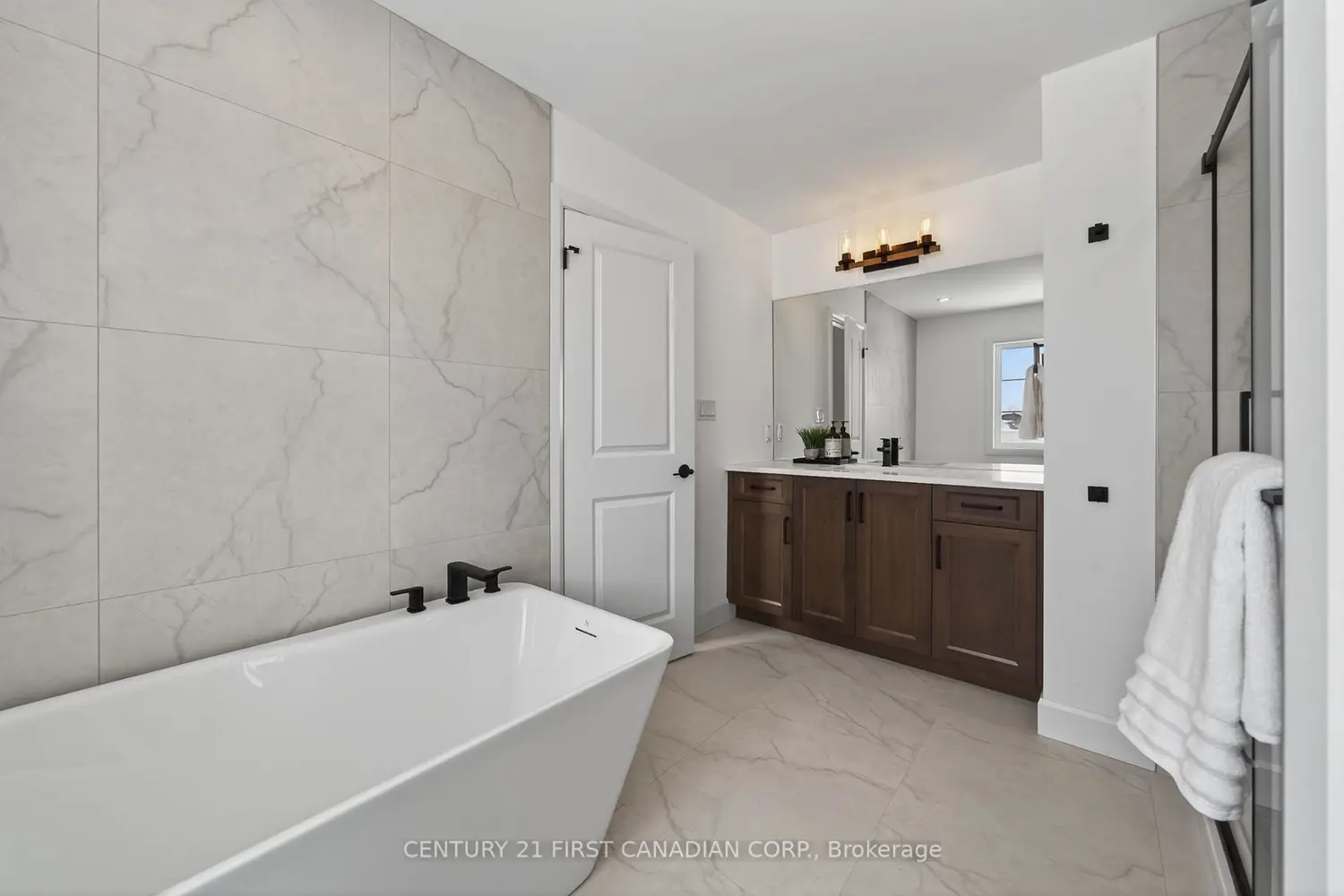 Additional image 14 of 9 Twynstra Street