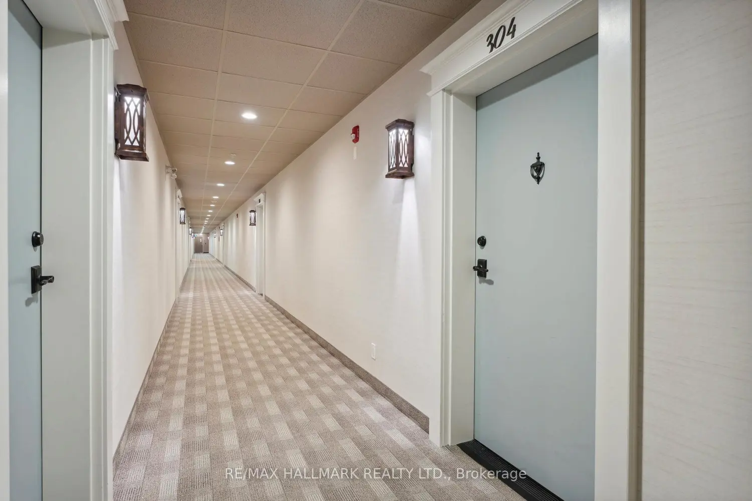 Additional image 4 of 157 Wellington Street 304