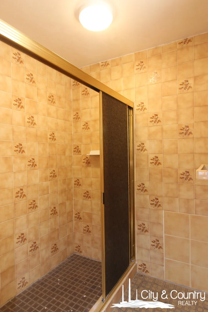 Additional image 17 of 1-3/8 Carbine Avenue, Mount Isa QLD 4825