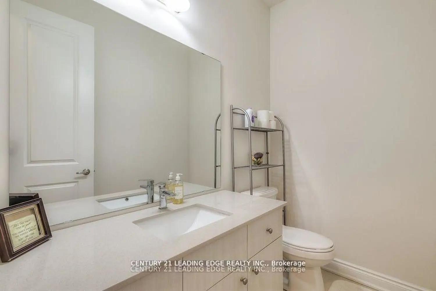 77 Terravista Crescent photo 4