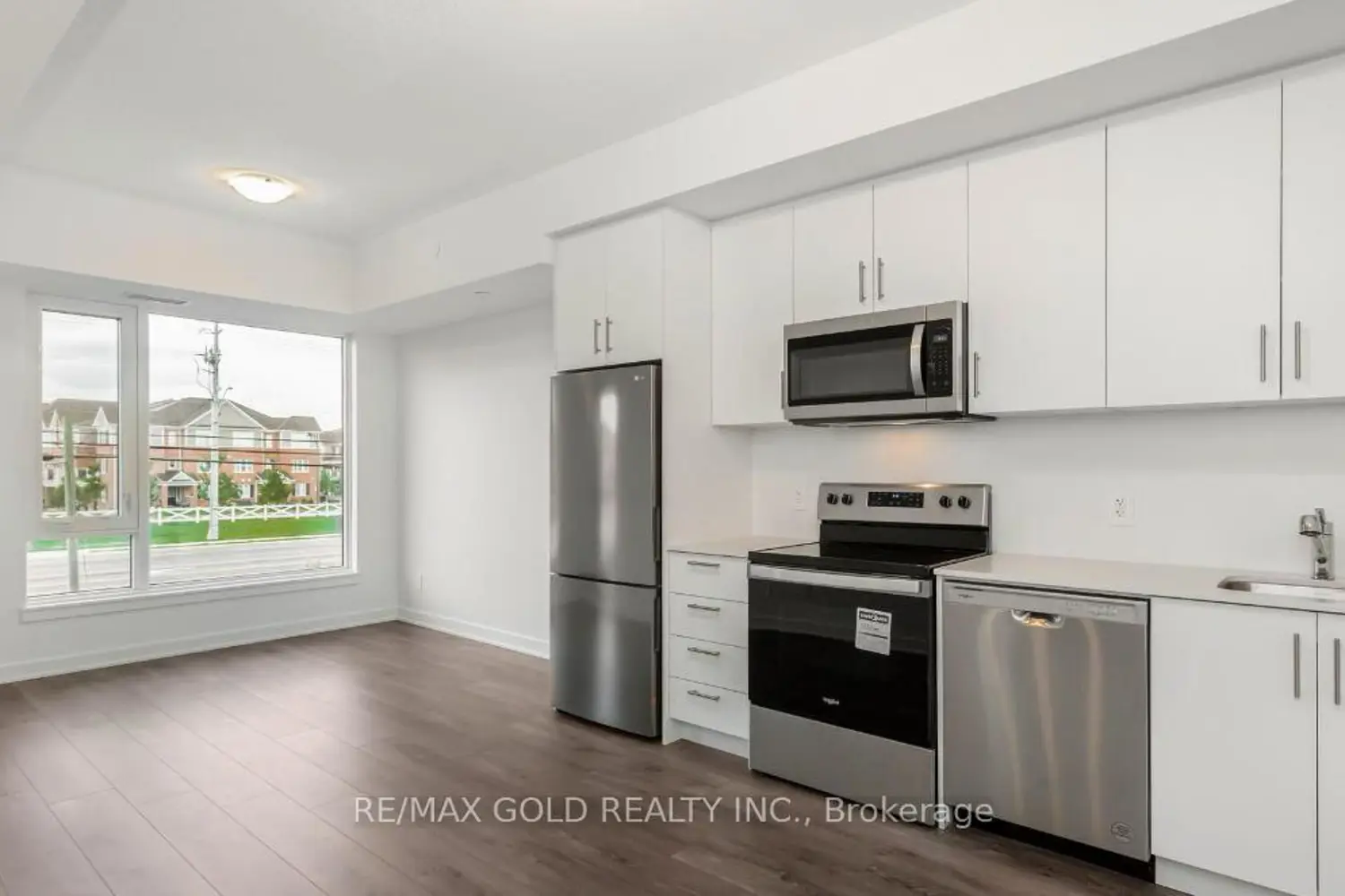 Additional image 7 of 1440 Clarriage Court 211