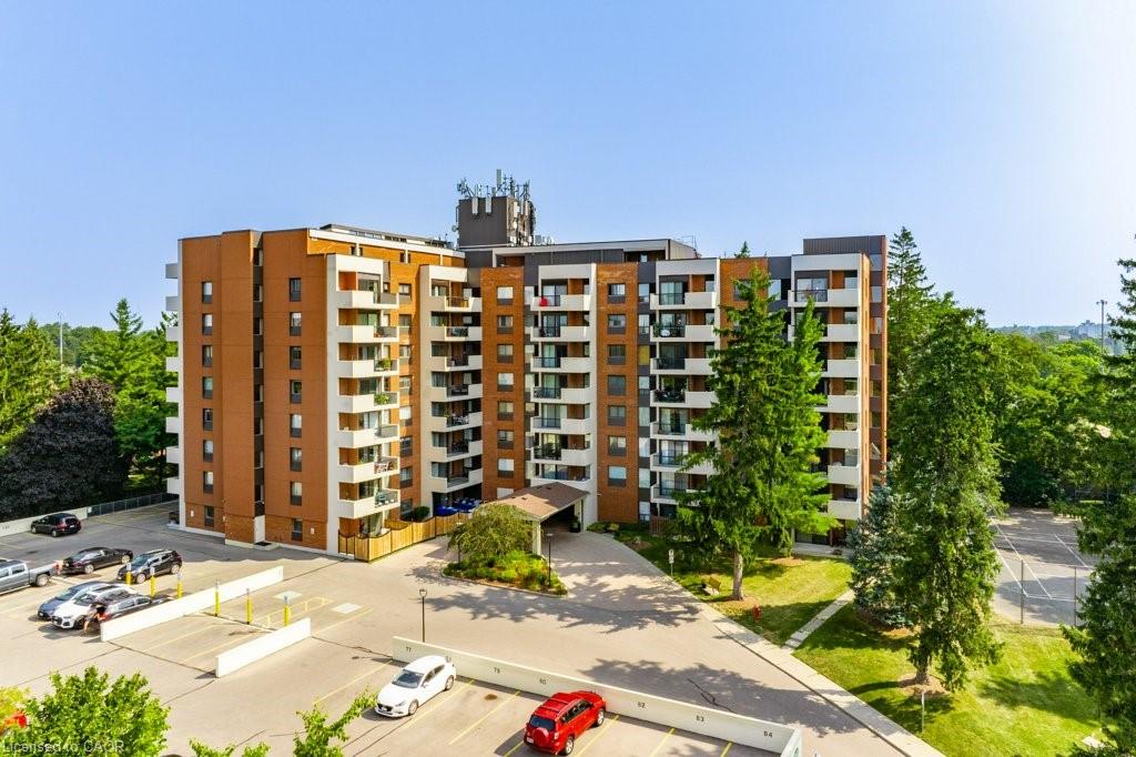 403-260 Sheldon Avenue N, Kitchener, ON, N2H 6P2