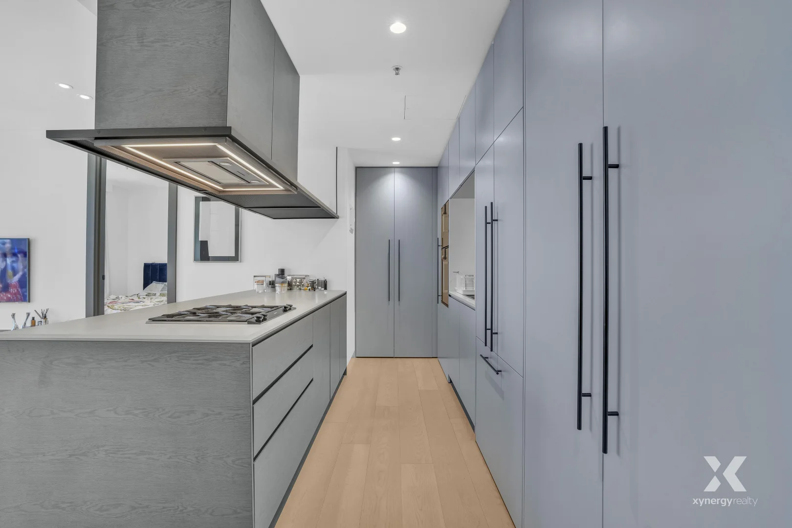 1010/25 Waterfront Way, Docklands VIC 3008 photo 5