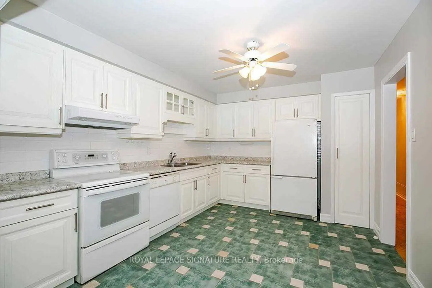 Additional image 7 of 6032 Featherhead Crescent