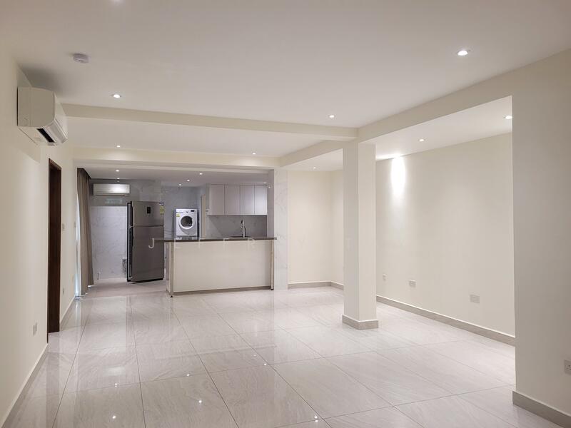 122 - 128B,  Grange Road