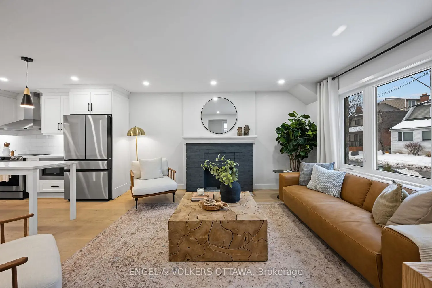 22 Harvard Avenue photo 2