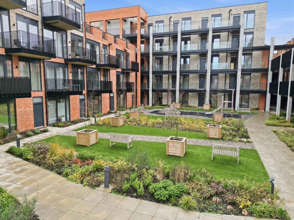 Additional image 21 of Campfield Road, St. Albans