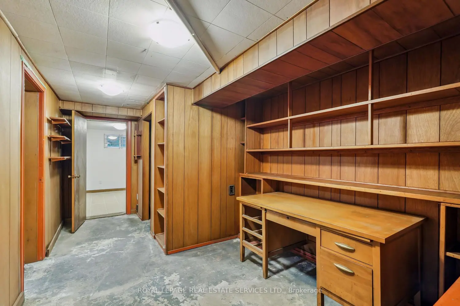 Additional image 16 of 326 Lawrence Avenue