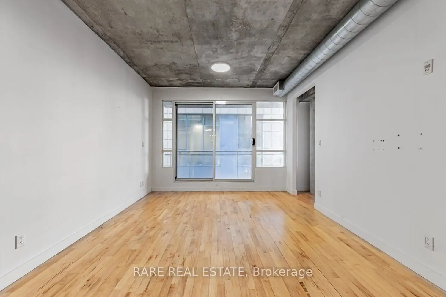 Additional image 15 of 42 Camden Street 302