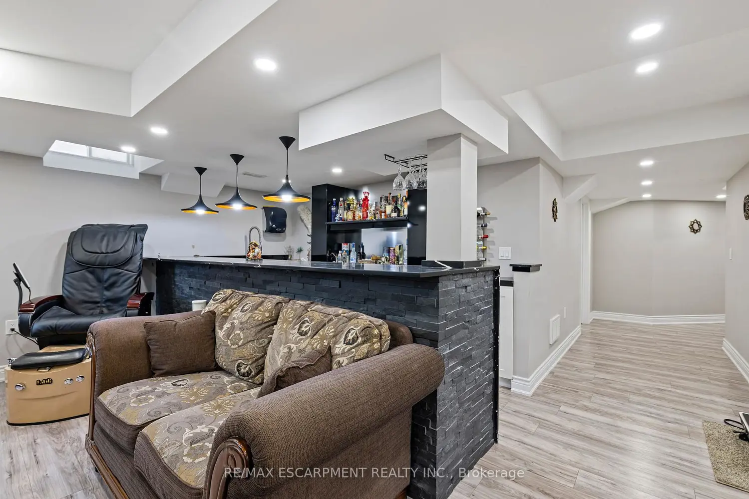 Additional image 16 of 114 Chaumont Drive