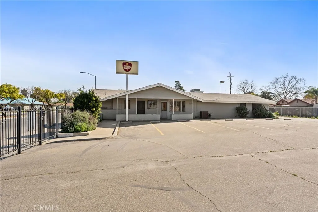 Additional image 38 of 422 E Shields Ave, Fresno, CA 93704