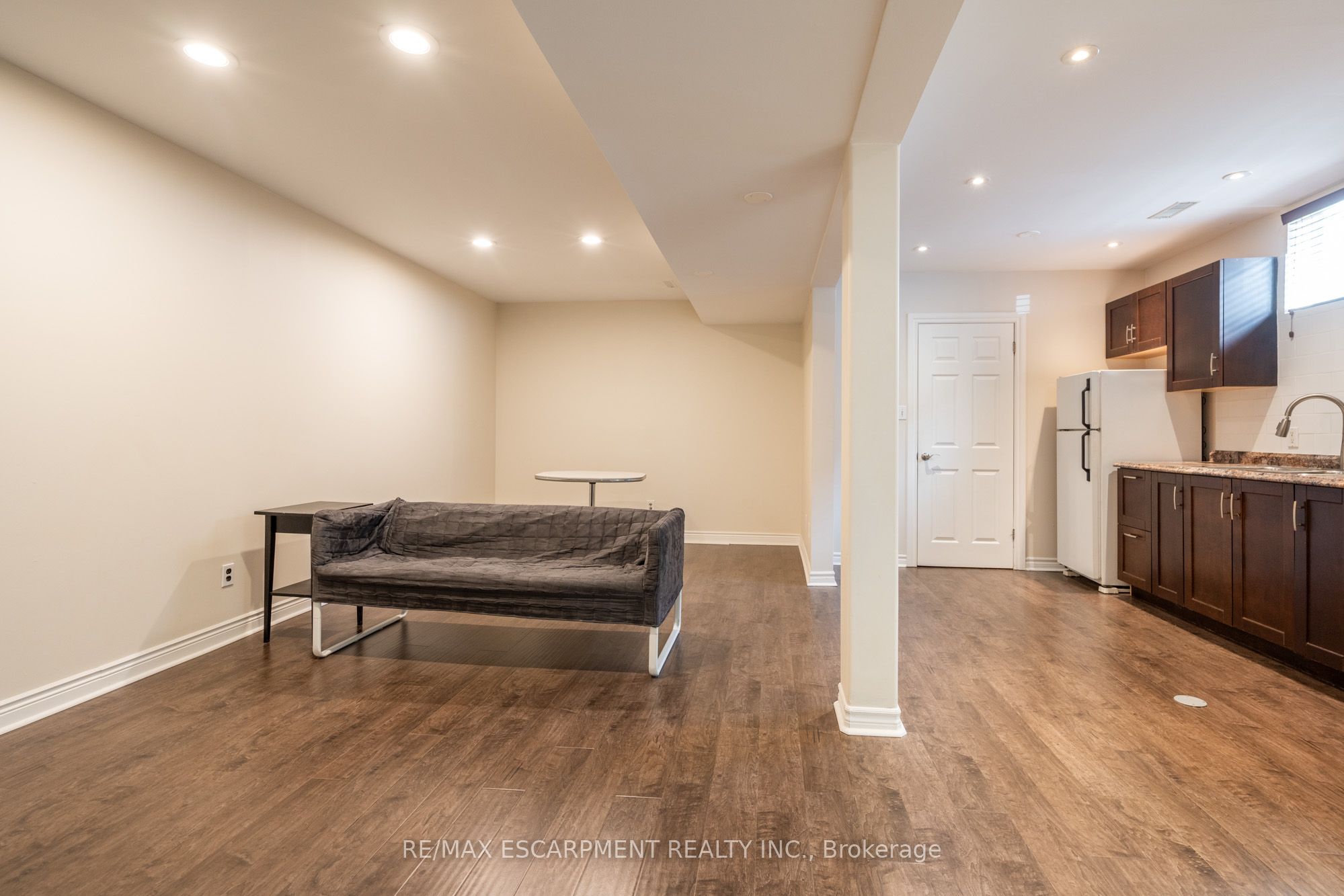 Additional image 6 of 2-2400 Whaley Drive, Mississauga, ON, L5B 2B5
