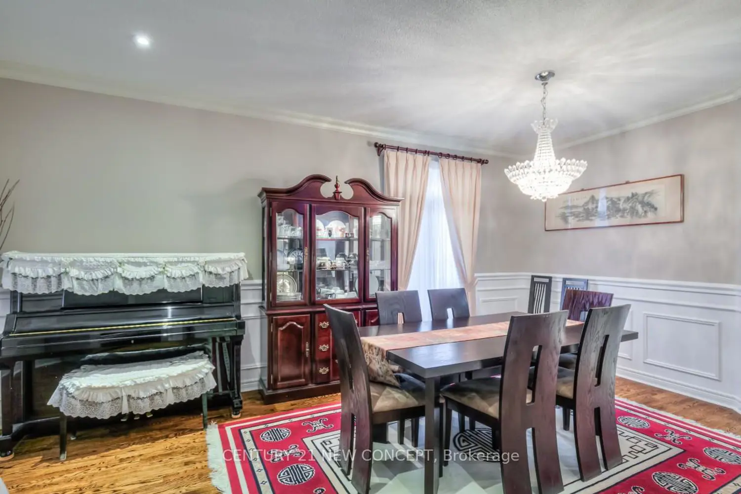115 Ridgeway Court photo 5