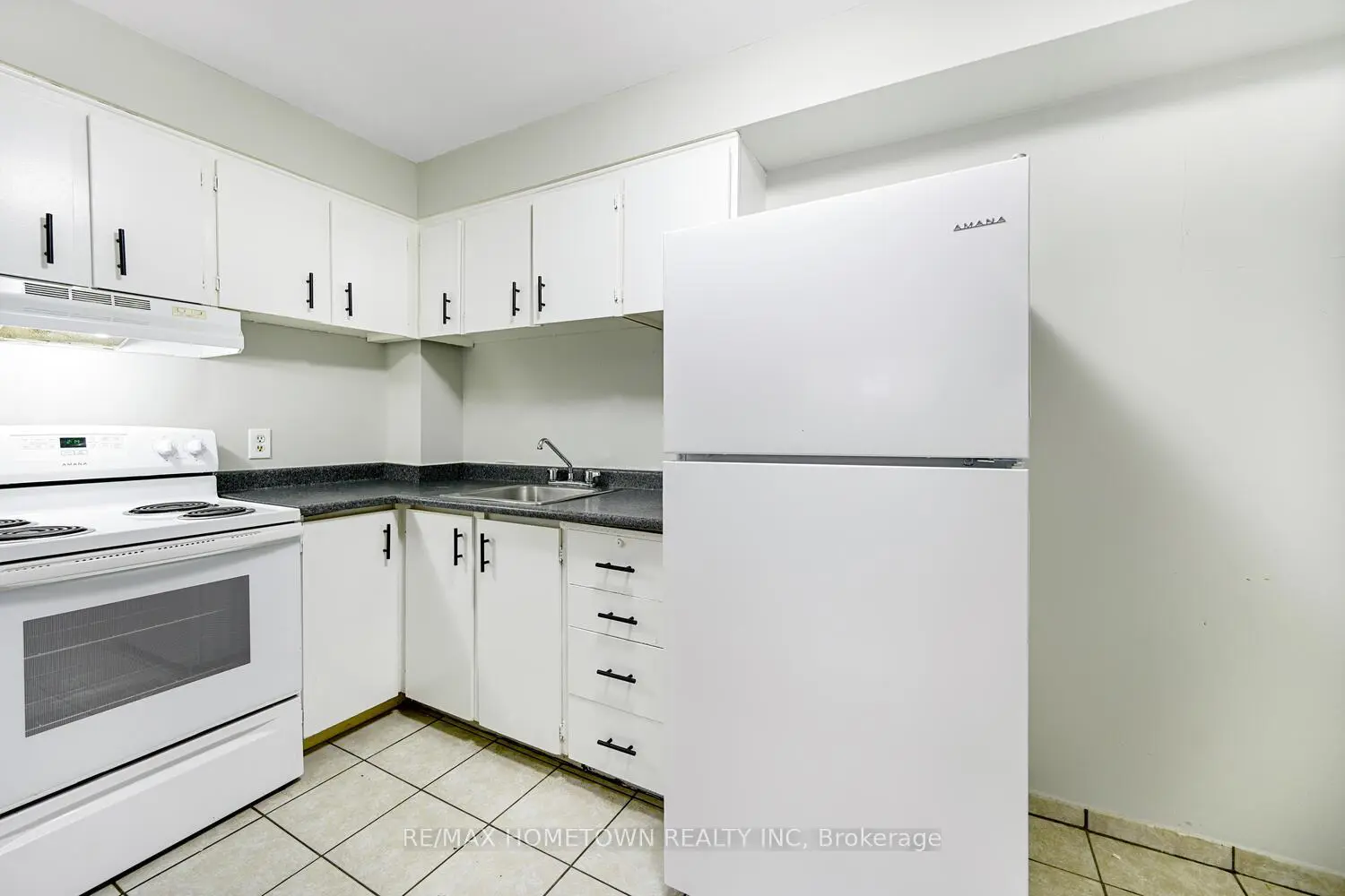 Additional image 20 of 815 Kyle Court 310