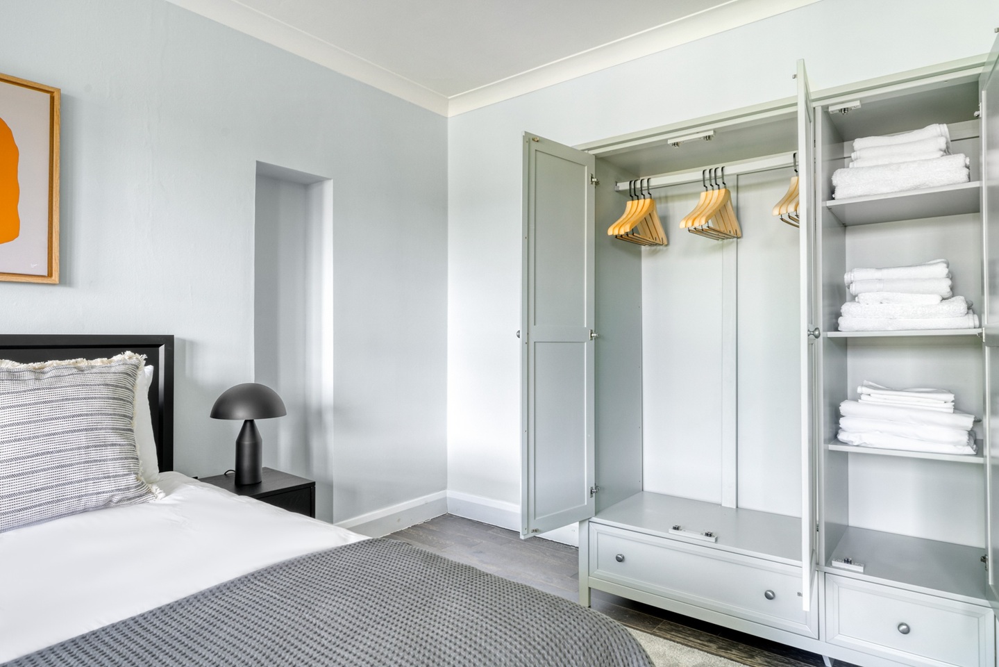 Additional image 11 of 2 Bed Flat, Egerton Place, SW3, N1 7GU