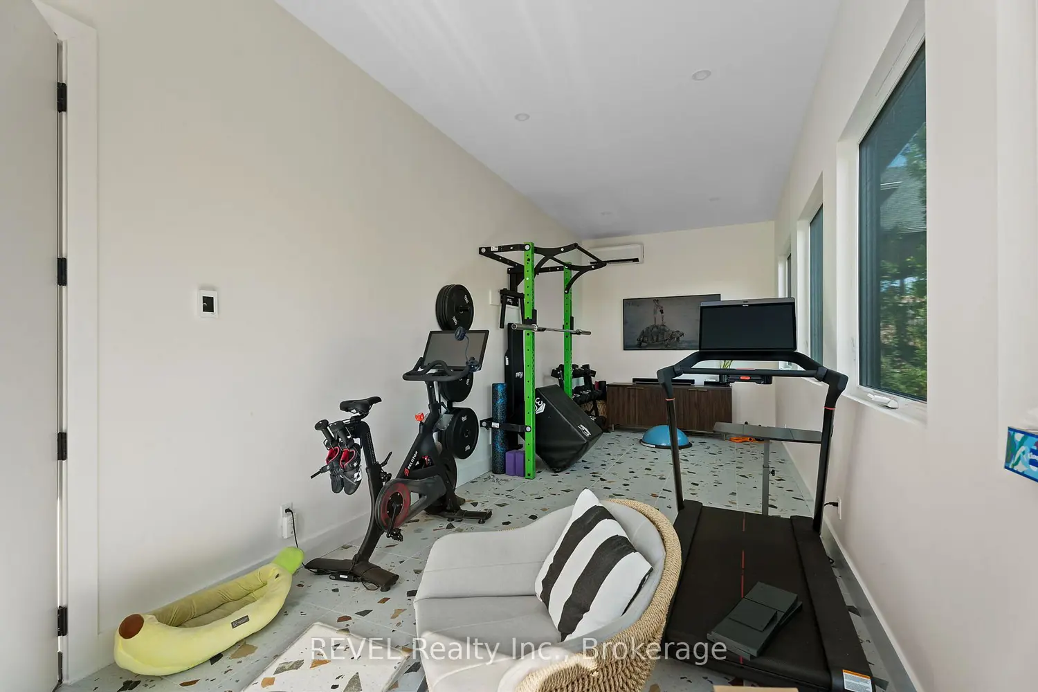 Additional image 13 of 3543 King Street