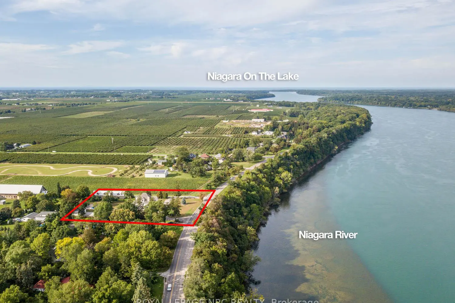 14902 Niagara River Parkway