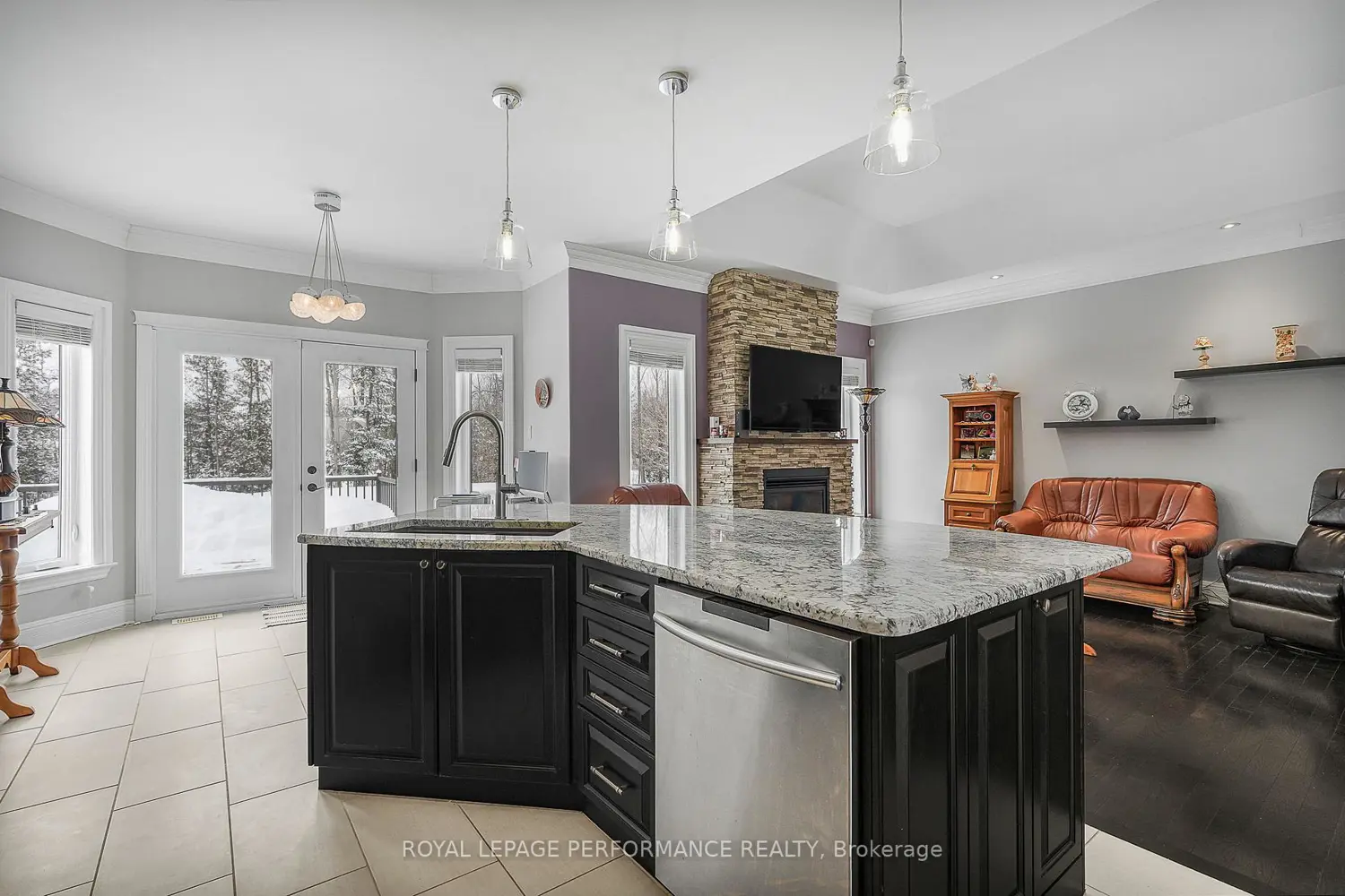 Additional image 5 of 501 Du Parc Road