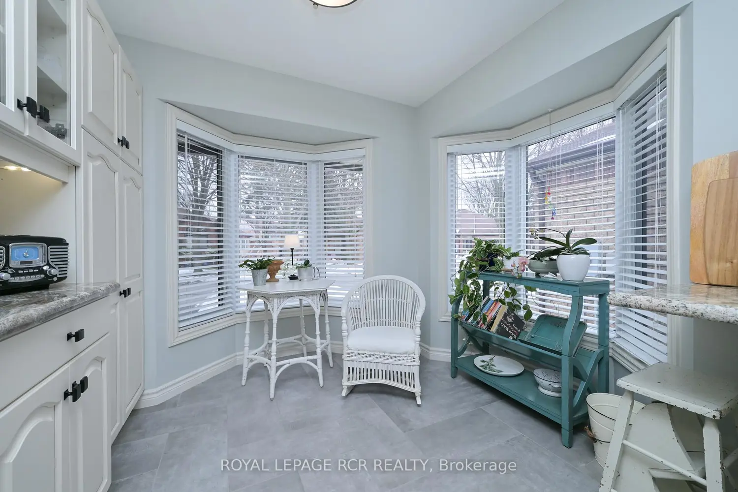 196 Riverview Road photo 5