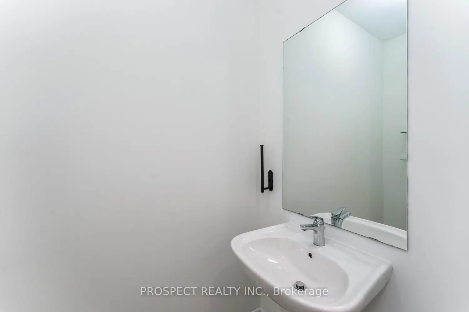 Additional image 7 of 15 Lyle Way