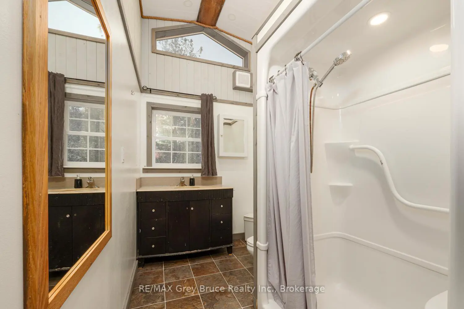 Additional image 3 of 13-17 Zorra Drive