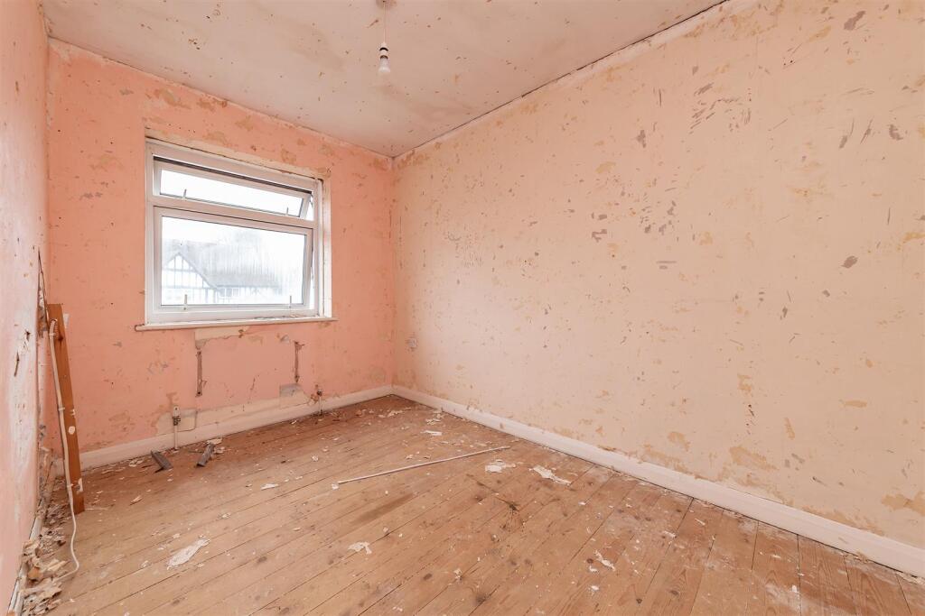 Additional image 11 of Barncroft Way, St. Albans