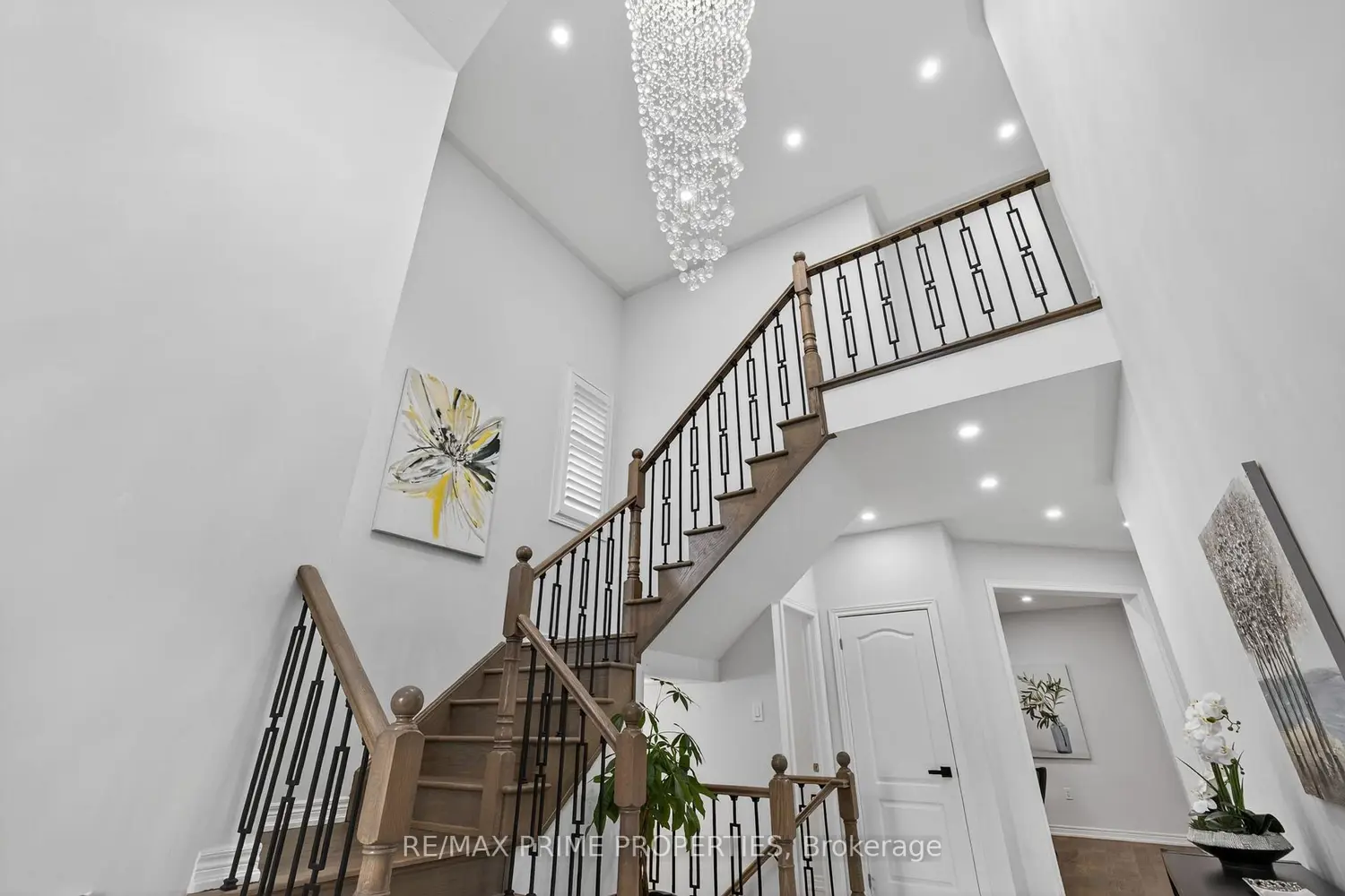 32 Frederick Taylor Way photo 5