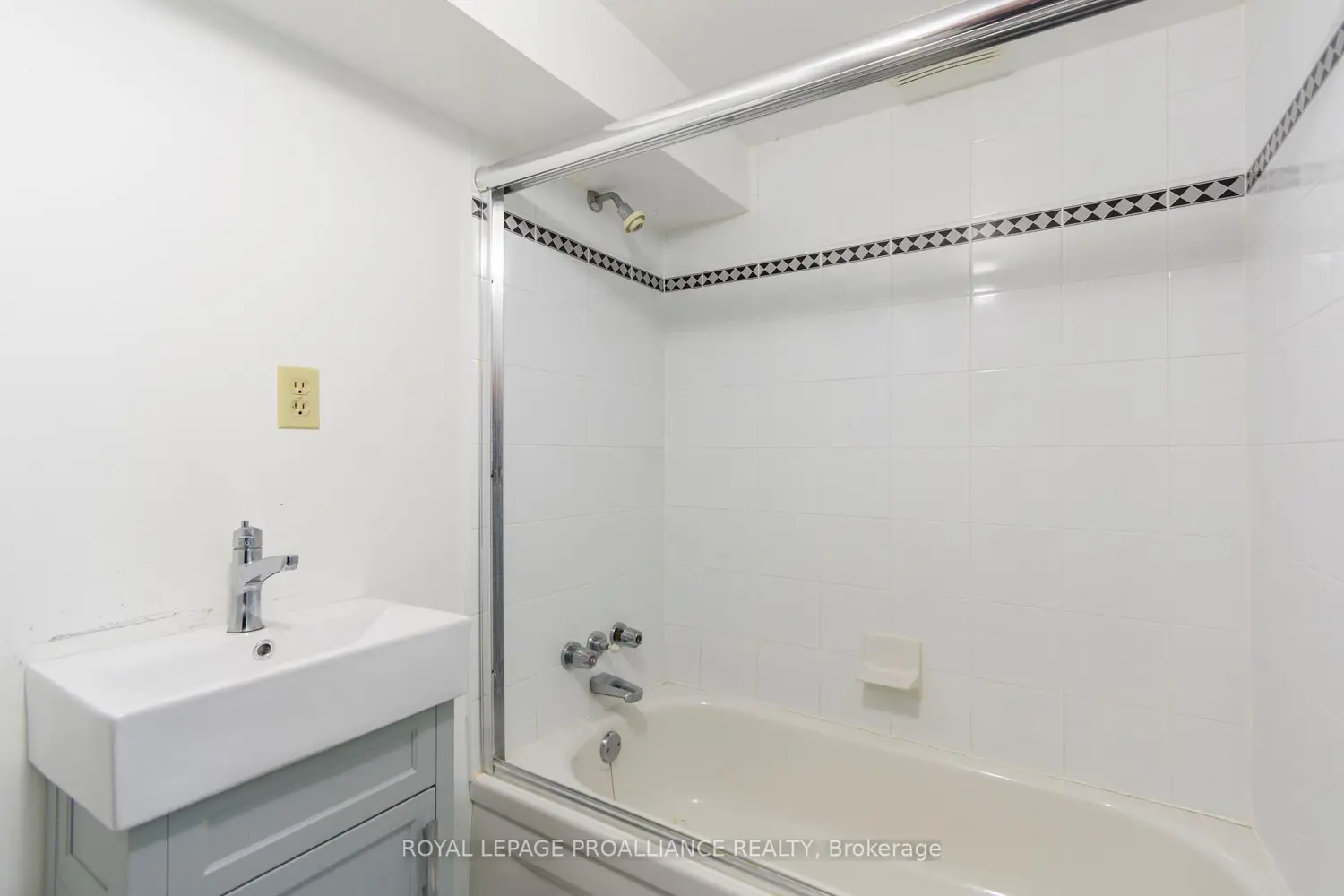 Additional image 10 of 37 Dungannon Drive