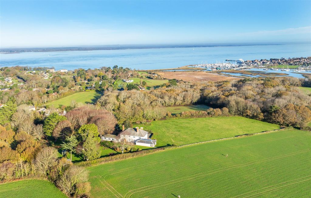 5 bed property for saleYarmouth, Isle Of Wight PO41