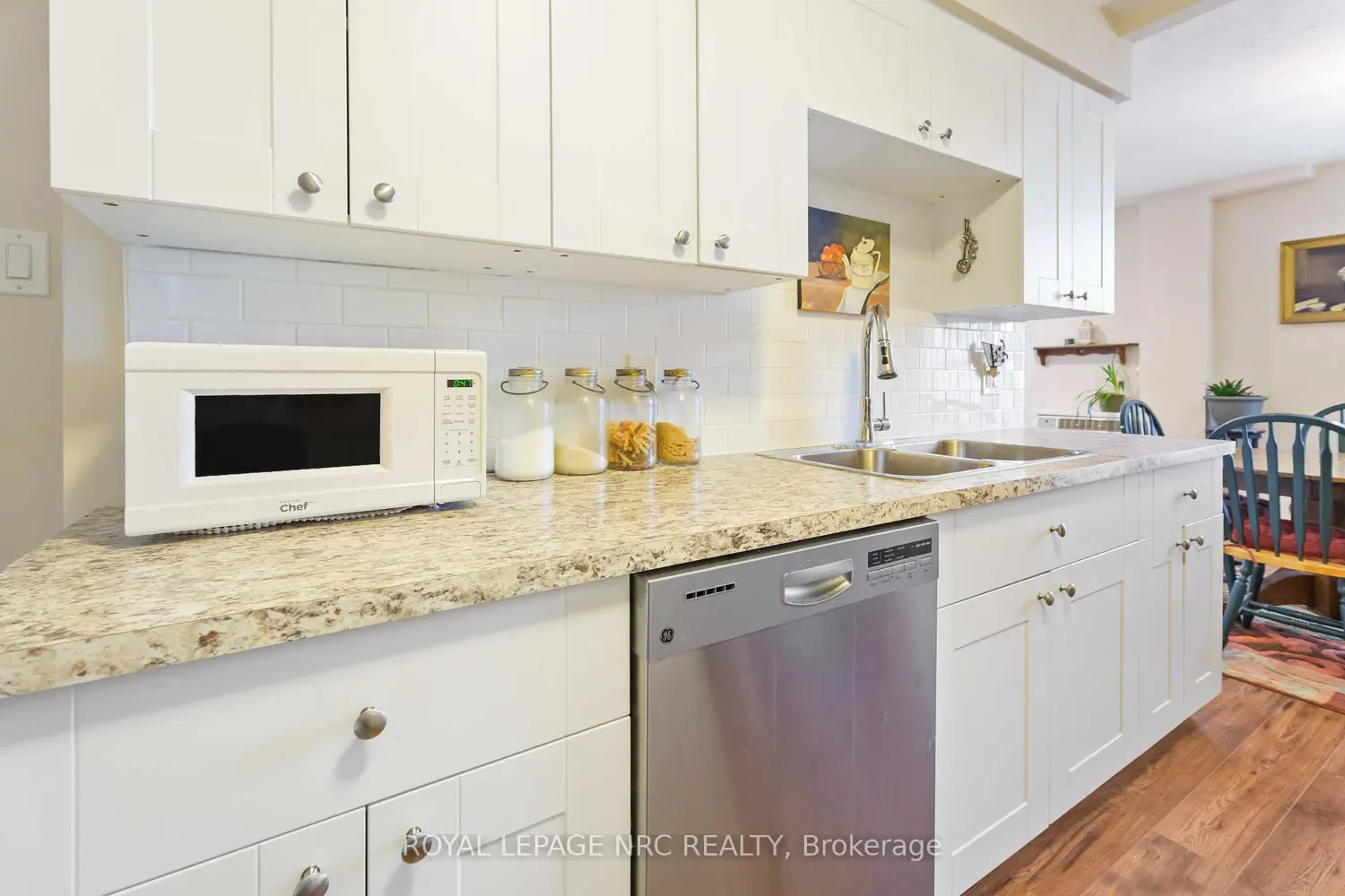 Additional image 8 of 35 Towering Heights Boulevard 1107